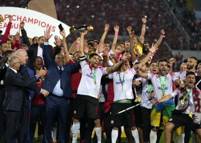Drama Panas Wydad, Lepas Pelatih 4 Minggu Sebelum Hadapi Manchester City di Piala Dunia Antarklub!