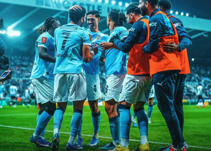 Omar Marmoush Bersinar, Manchester City Bungkam Newcastle 3-1