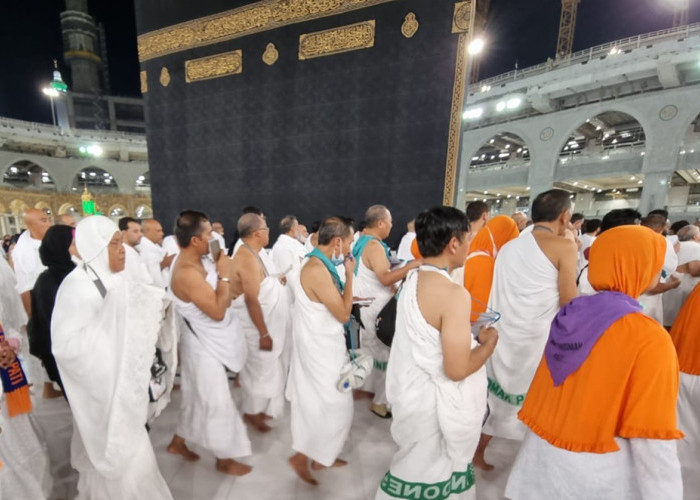 Pulang Tertunda Akibat Konflik Timur Tengah, Dua Kloter Jemaah Haji Masih Tertahan di Jeddah