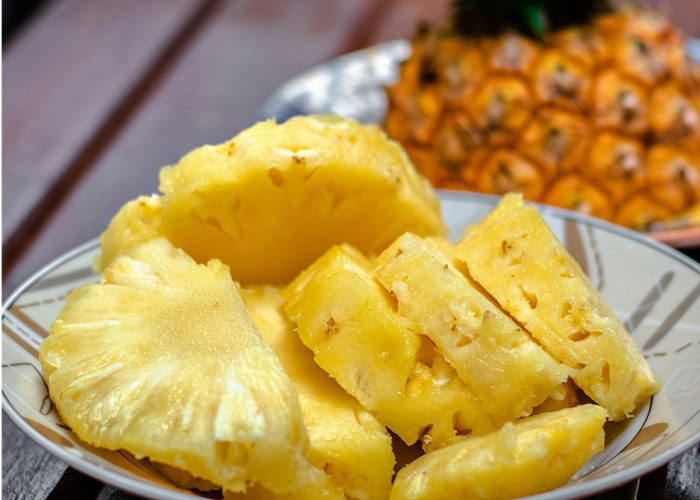  Apakah Nanas Baik untuk Kesehatan Kulit? Ini Fakta yang Perlu Diketahui