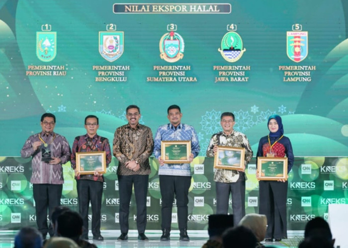 Sabet Penghargaan Adinata Syariah 2026, Bobby Sukses Bawa Sumut Rajai Ekspor Halal Nasional