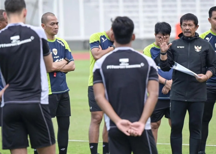 Timnas Indonesia U-23 Mulai TC SEA Games 2025, Indra Sjafri Panggil 32 Pemain Andalan, Uji Coba Lawan Ind