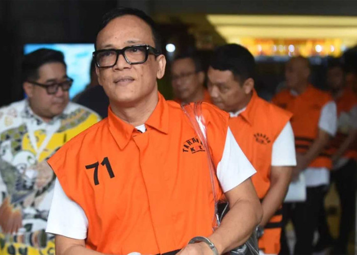 Akui Terima Gratifikasi Rp3,36 Miliar, Eks Wamenaker Noel Ebenezer Siap Tanggung Jawab di Persidangan