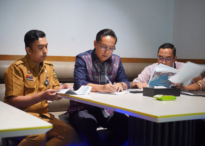Rico Waas Targetkan 898 Unit Bedah Rumah di Medan Rampung Akhir 2026