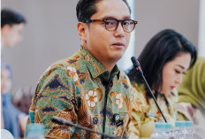 'Orang Dalam' Berulah? Rico Waas Ancam Pecat Oknum Lurah yang Main Mata di Pasar Murah Medan