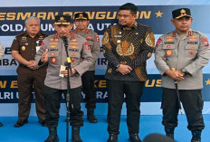  Bobby Nasution Bareng Kapolri Lepas 22 Kontainer Bantuan untuk Korban Bencana di Sumatra