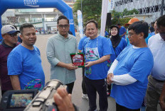 Rico Waas Lepas Ribuan Peserta Spark Go To Campus di Lapangan Merdeka Medan