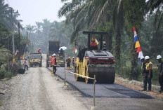 Bobby Nasution Percepat Perbaikan Jalan Labusel, Ditargetkan Rampung Akhir 2026